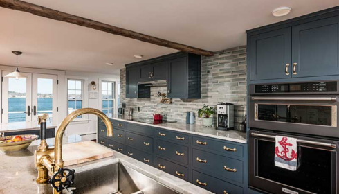 kitchen & bathroom